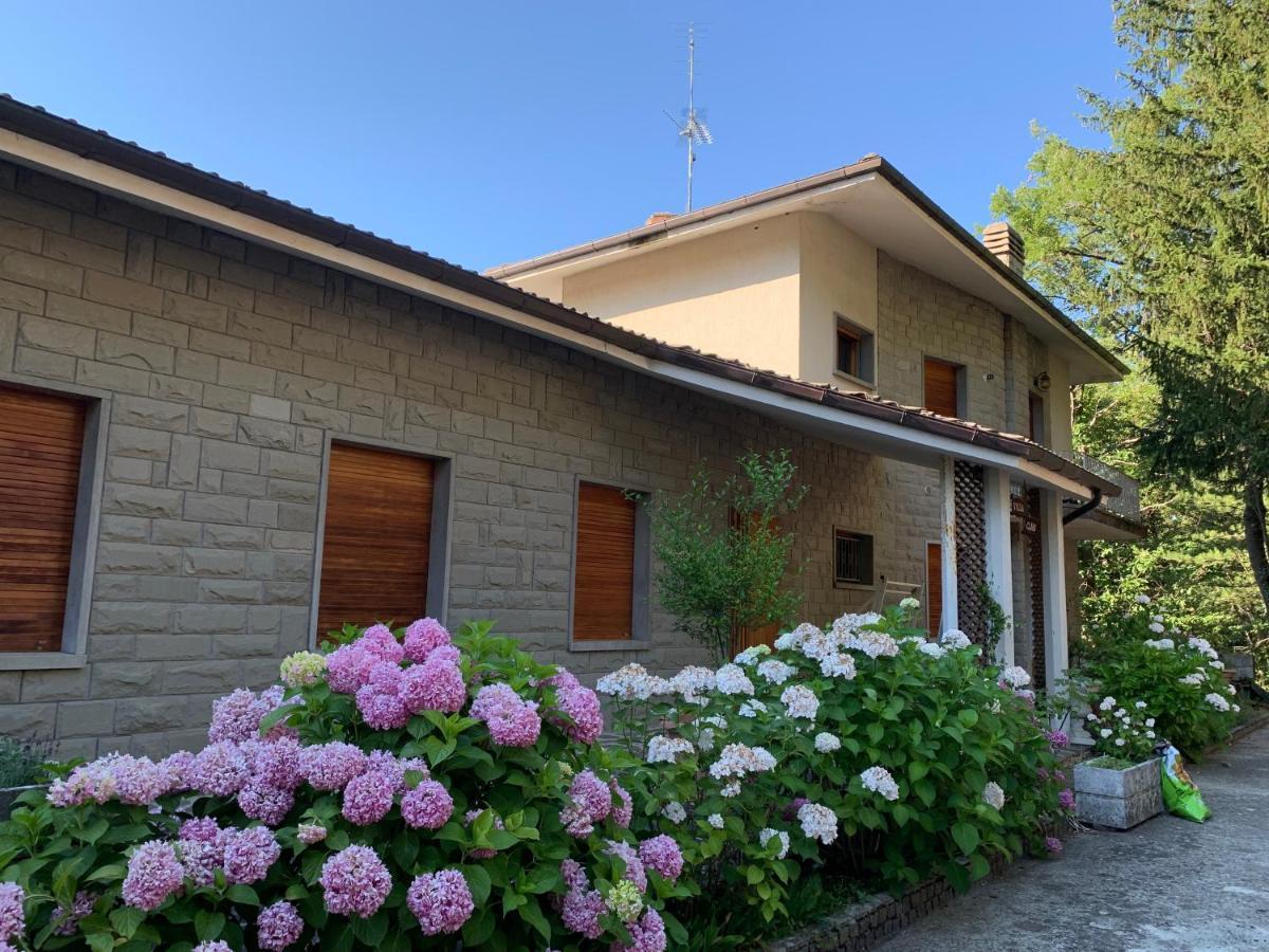 Peaceful Country Living At Apartments At Villa Clara Vimignano-Chiesa المظهر الخارجي الصورة